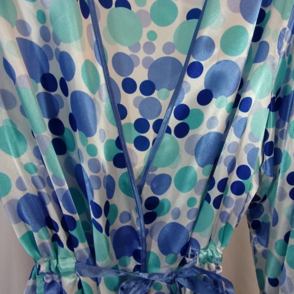 Kathryn Blue & Aqua Dots on White Sexy Short Satin Robe NWOT - Picture 4 of 8